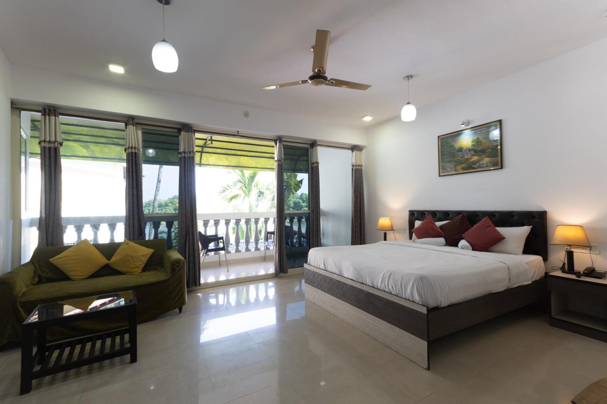 Sal Riviera Hotel Cavelossim Exterior photo