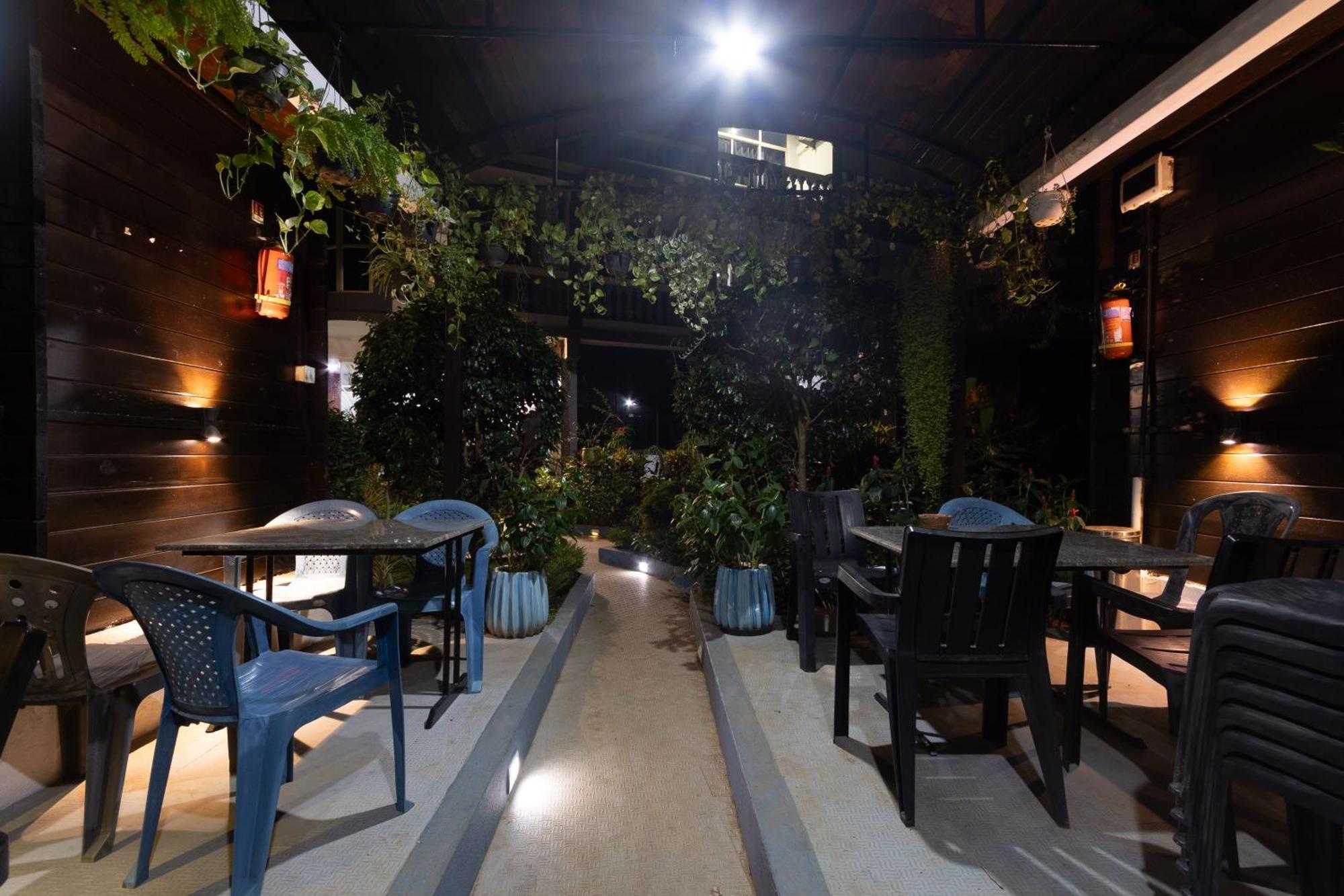 Sal Riviera Hotel Cavelossim Exterior photo